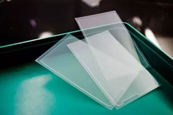 OCA貼合后出現(xiàn)氣泡應(yīng)該怎樣解決？