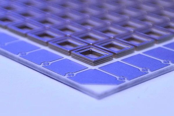 機(jī)器視覺的陶瓷基板絲印應(yīng)用